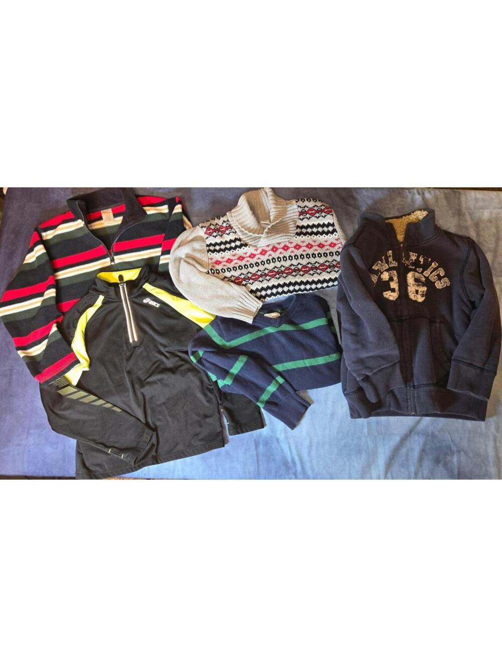 Boys size 5/6 long sleeve